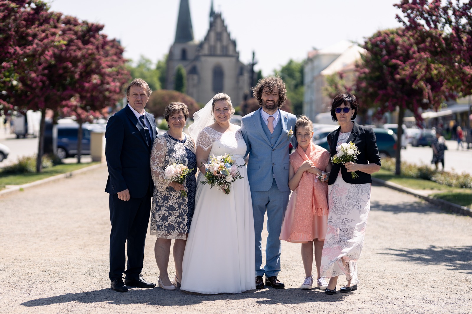 Svatba rodinný portrét na náměstí v Rakovníku
